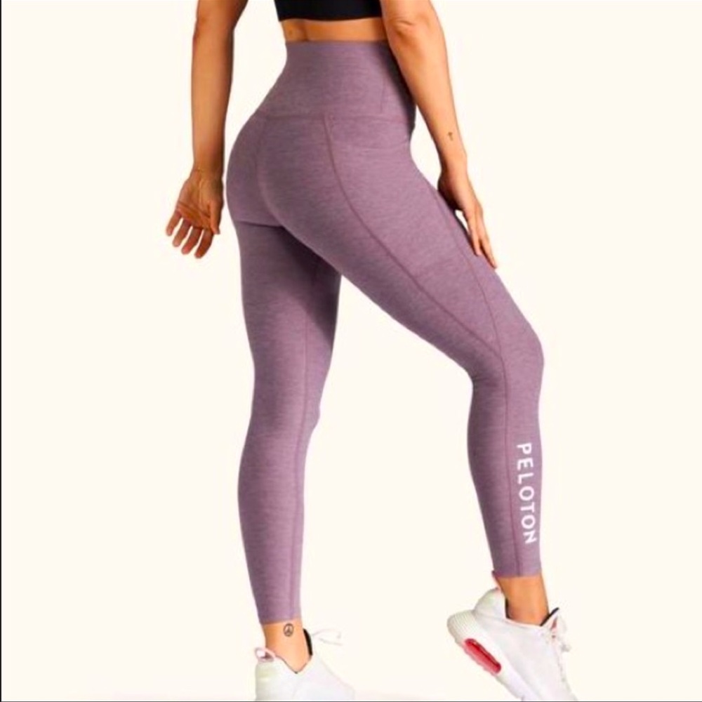 Peloton x Beyond Yoga leggings with pocket